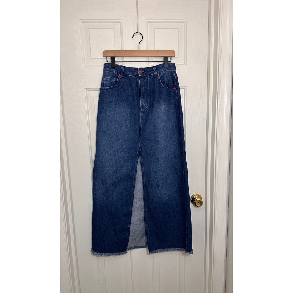 Pilcro Anthropologie Denim Skirt Dark Wash Raw Hem Front Slit Size 4